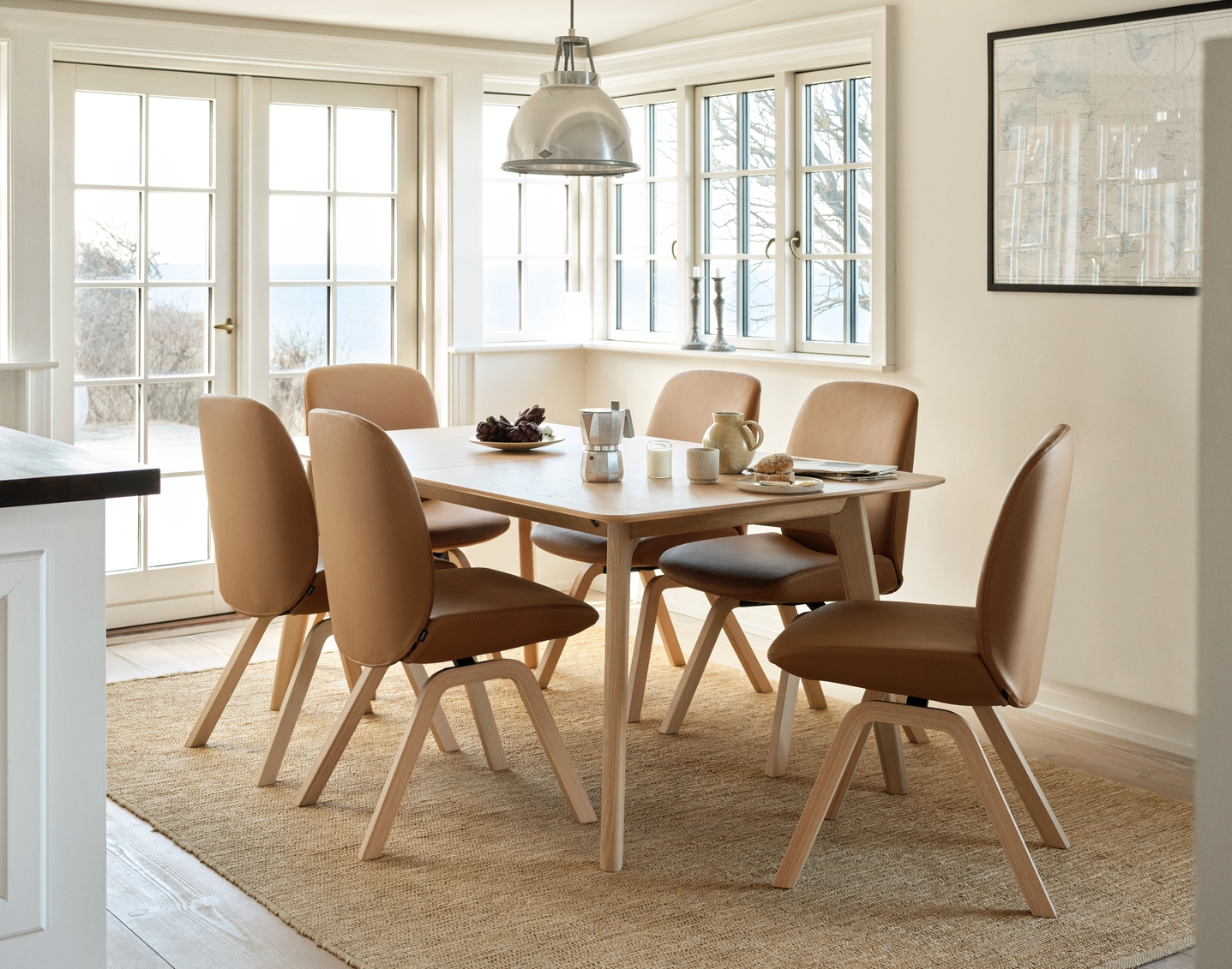 Bay dining hero D200